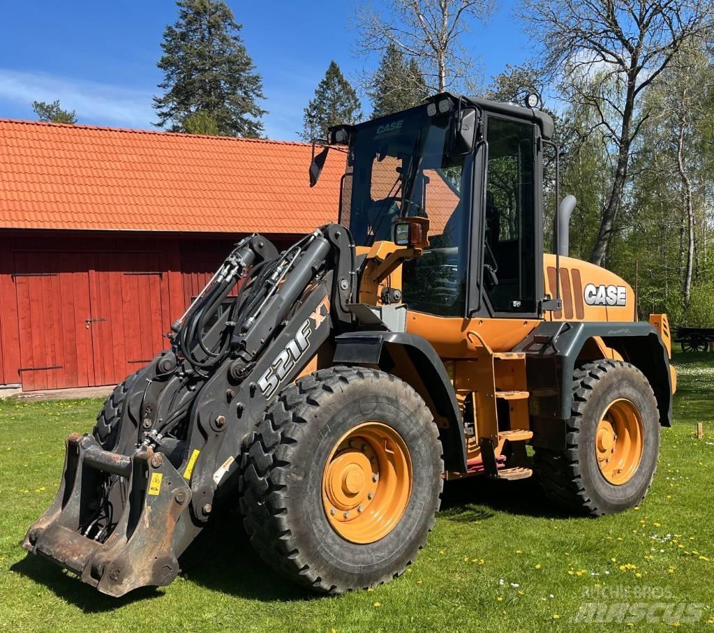 CASE 521 F XT Kolové nakladače