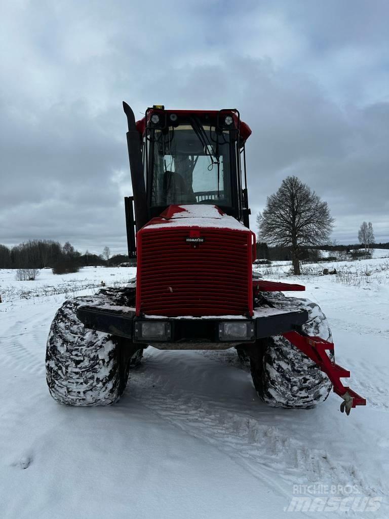Komatsu 840 TX Vyvážecí traktory