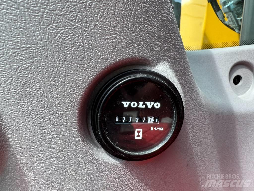 Volvo EWR 150 E Kolová rýpadla