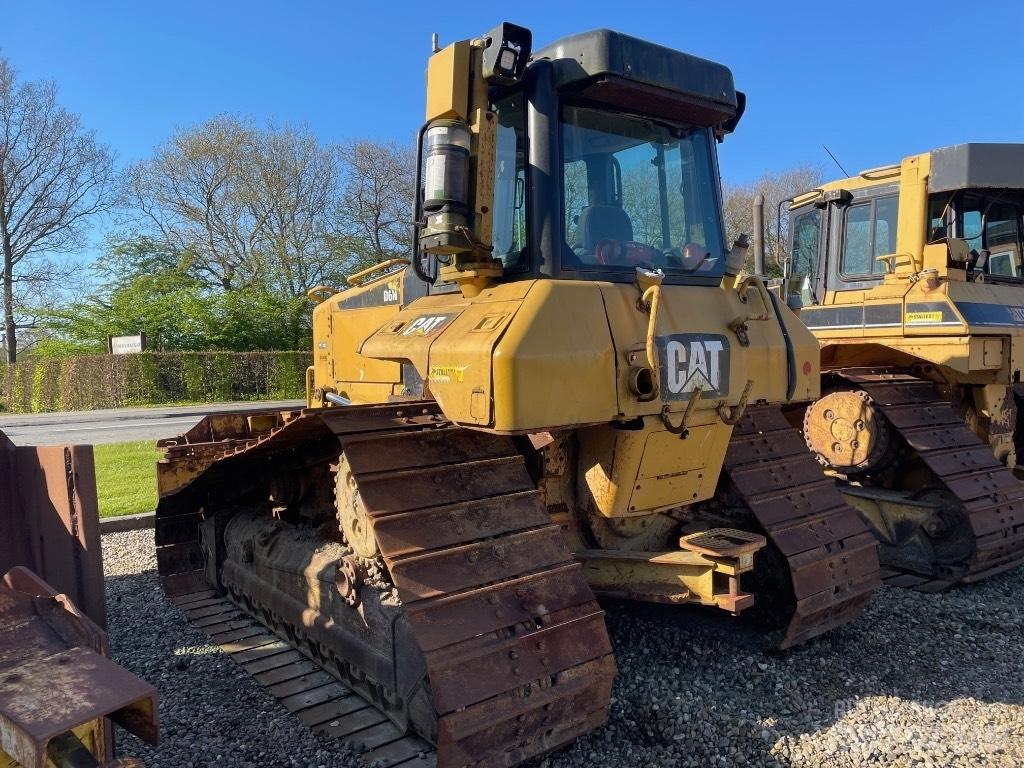 CAT D6N Pásové dozery