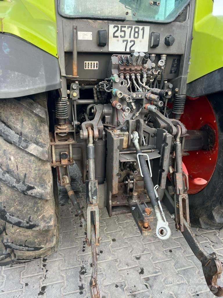 CLAAS Ares 556 RZ Traktory
