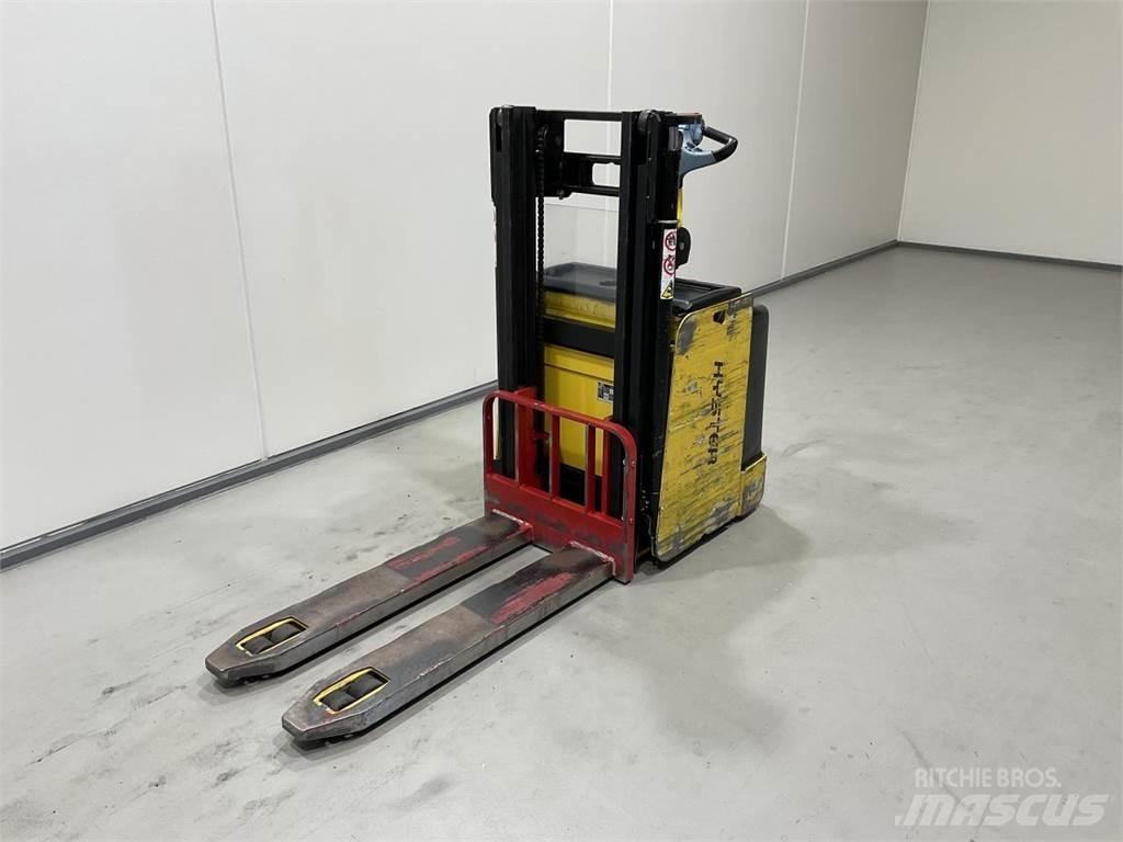 Hyster P2.0SD-17 Samohybné vozíky