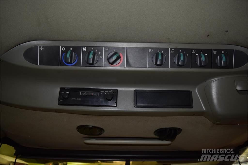 CLAAS Jaguar 900 Samojízdné sekačky