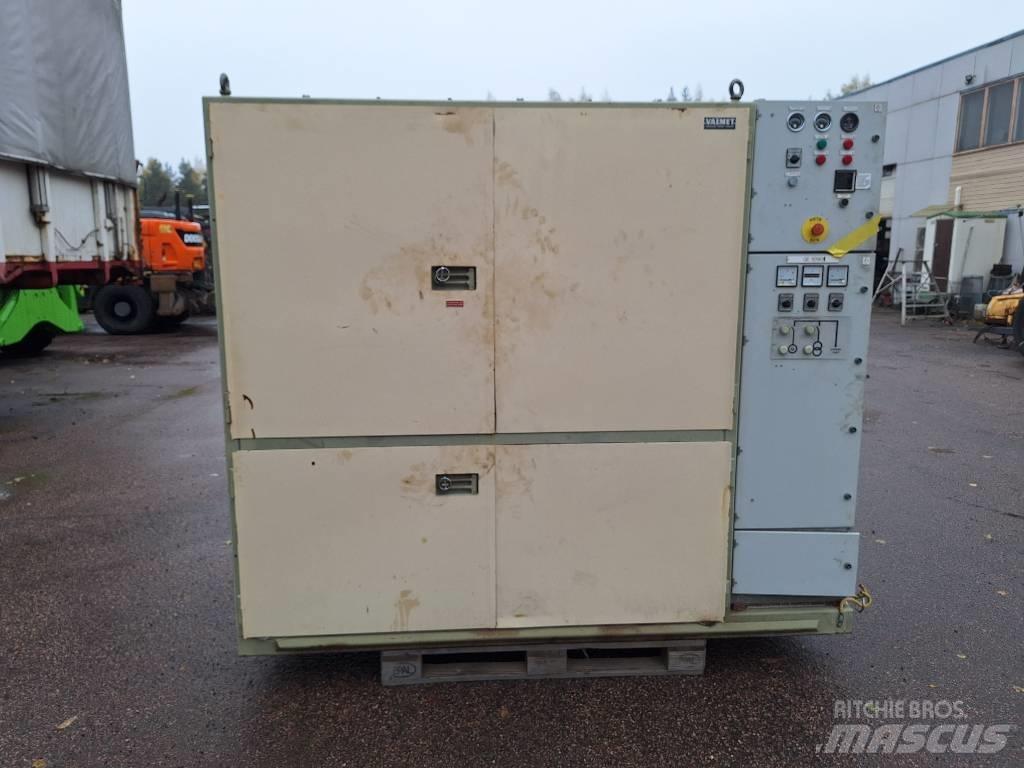 Valmet 611DS-AOP200 Naftové generátory