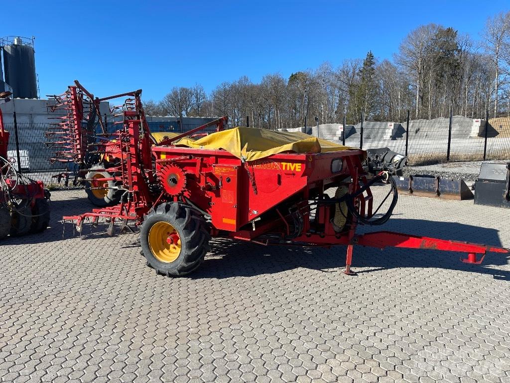 Tive 2204 såjet 4m Mechanické secí stroje