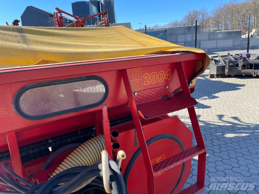 Tive 2204 såjet 4m Mechanické secí stroje