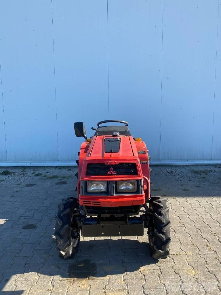 Mitsubishi MTX 13 Kompaktní traktory