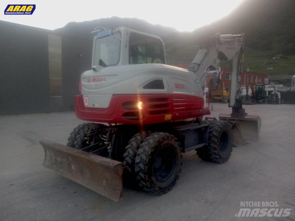 Takeuchi TB 295 W Kolová rýpadla
