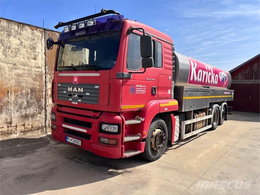 MAN TGA 26.440 6X2 Cisternové vozy