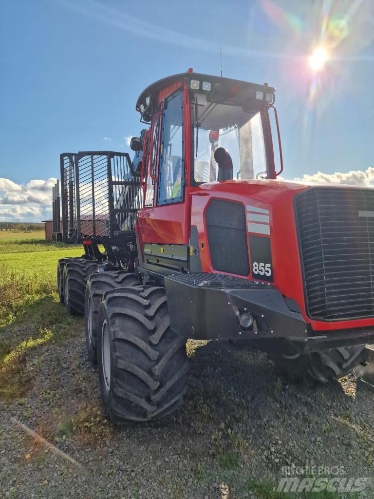 Komatsu 855 Vyvážecí traktory