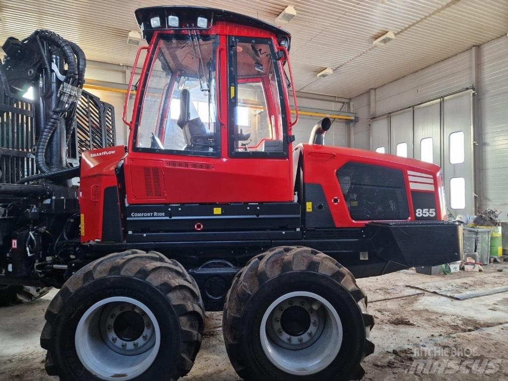 Komatsu 855 Vyvážecí traktory