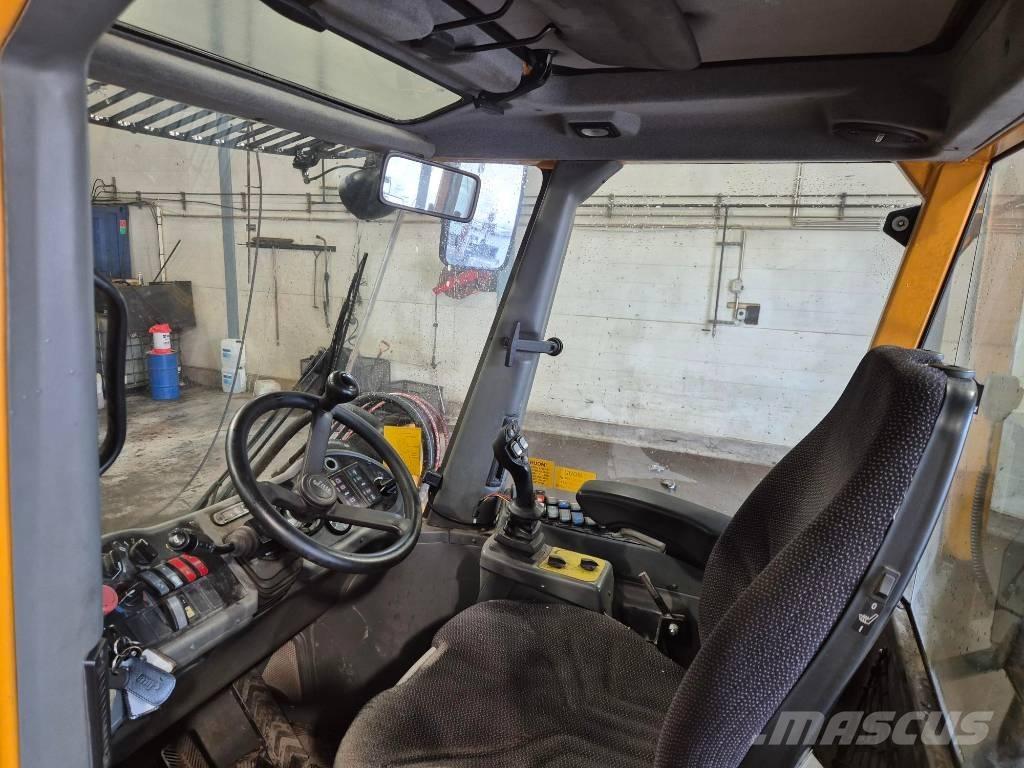 Wille 855 C Kolové nakladače