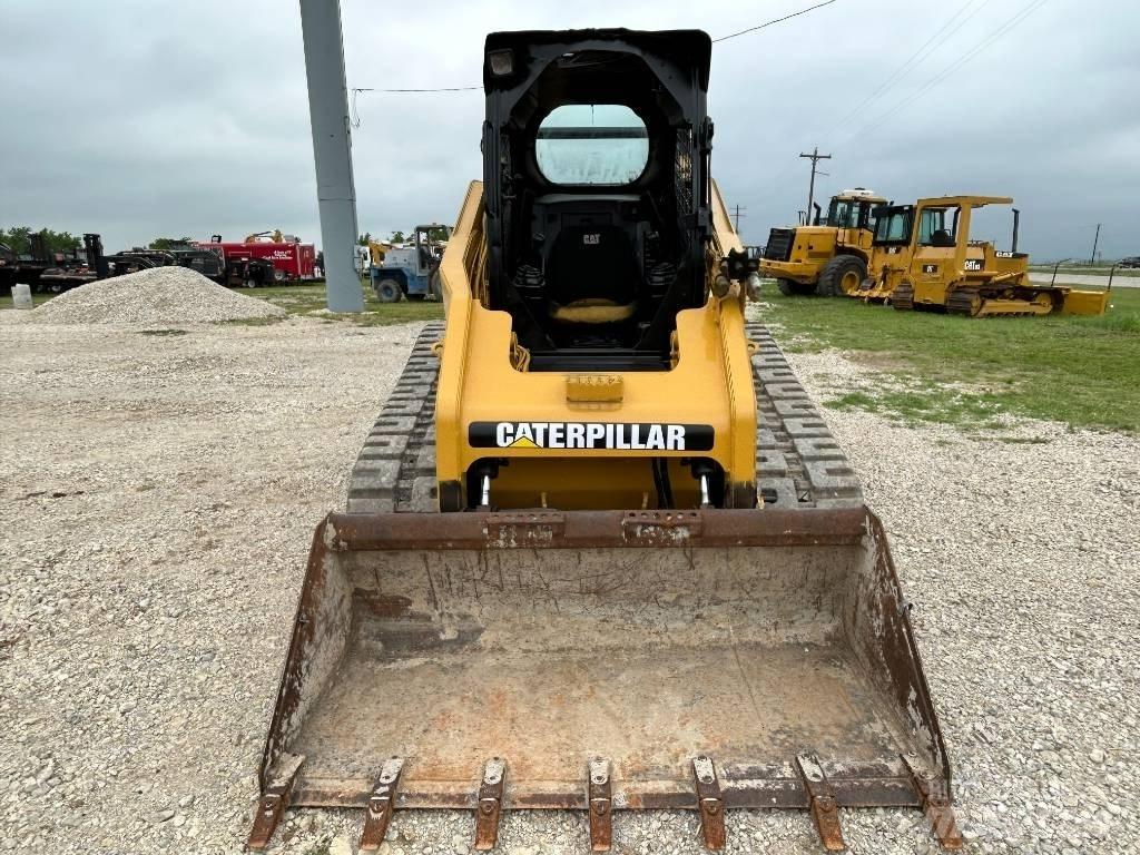 CAT 289c Smykem řízené nakladače