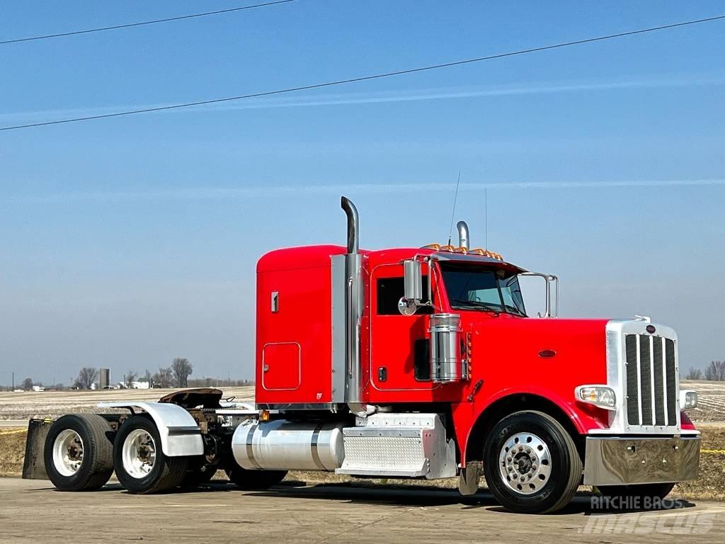 Peterbilt 388 Tahače