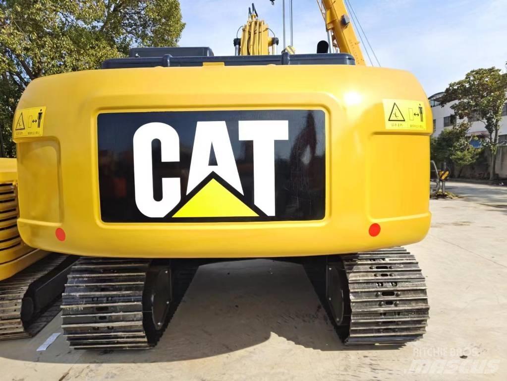 CAT 320 D2 Pásová rýpadla