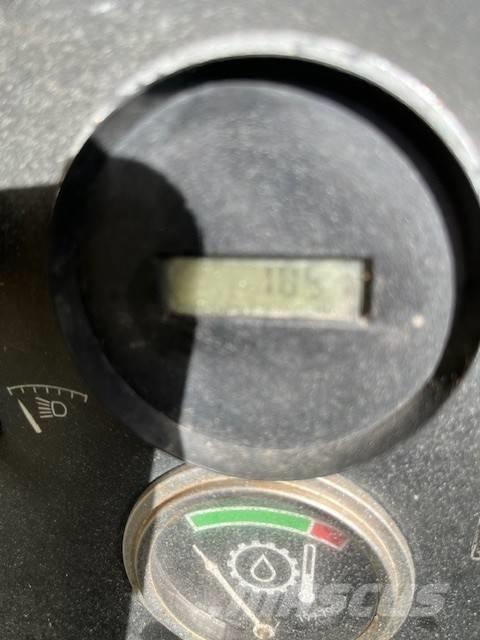 CAT D 7 G LGP Pásové dozery