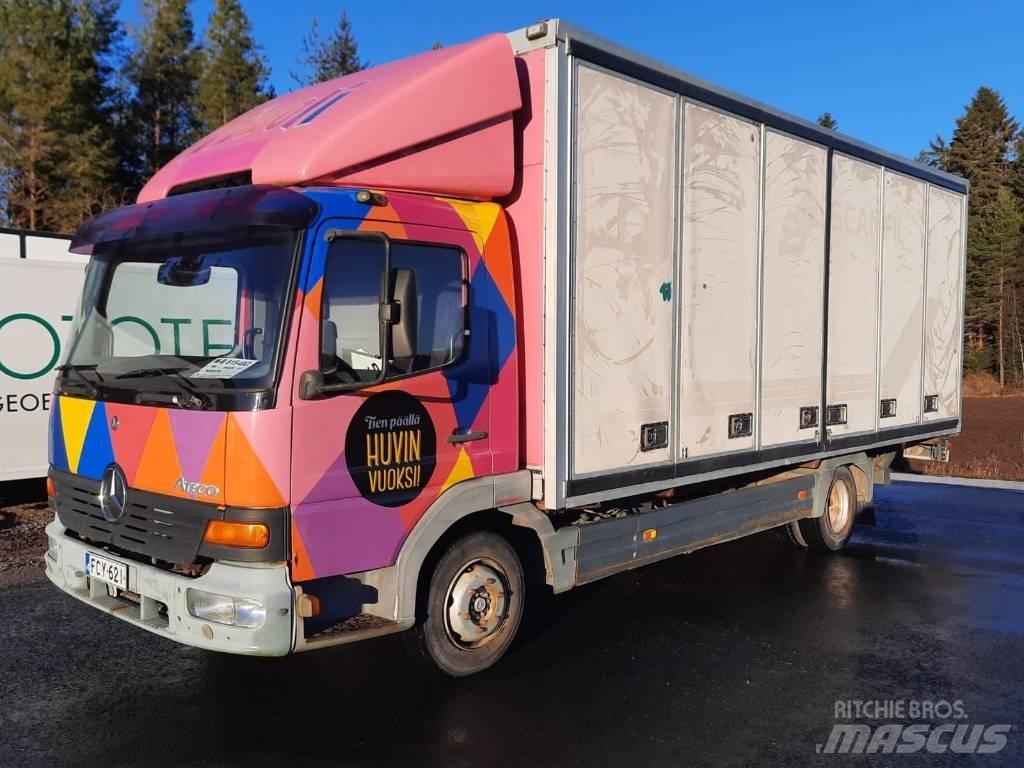 Mercedes-Benz 815 Skříňová nástavba