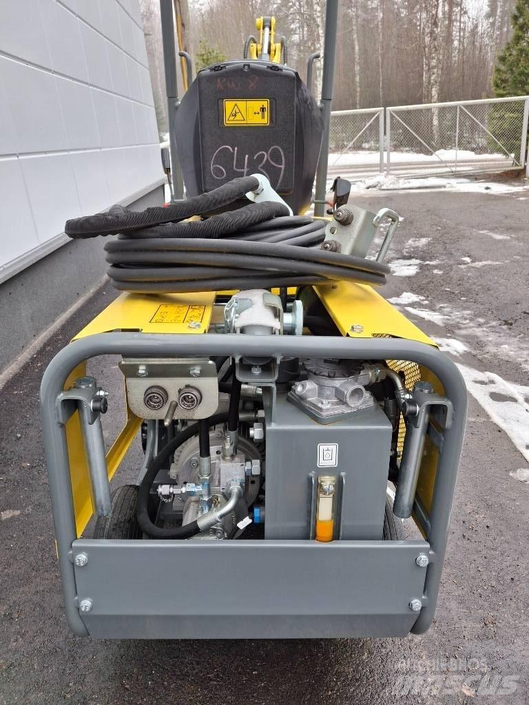 Wacker Neuson 803 Mini rýpadla < 7t