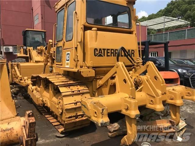 CAT D 6 D Pásové dozery