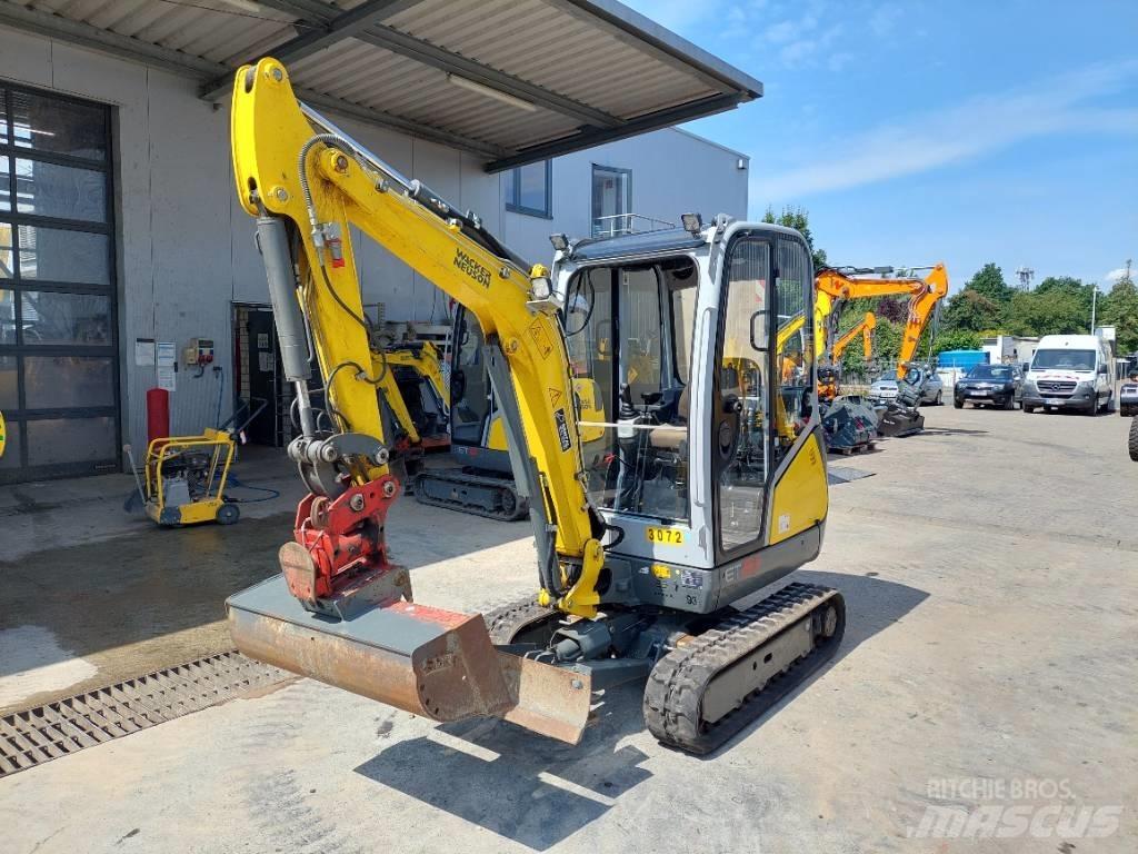 Wacker Neuson ET20 Pásová rýpadla