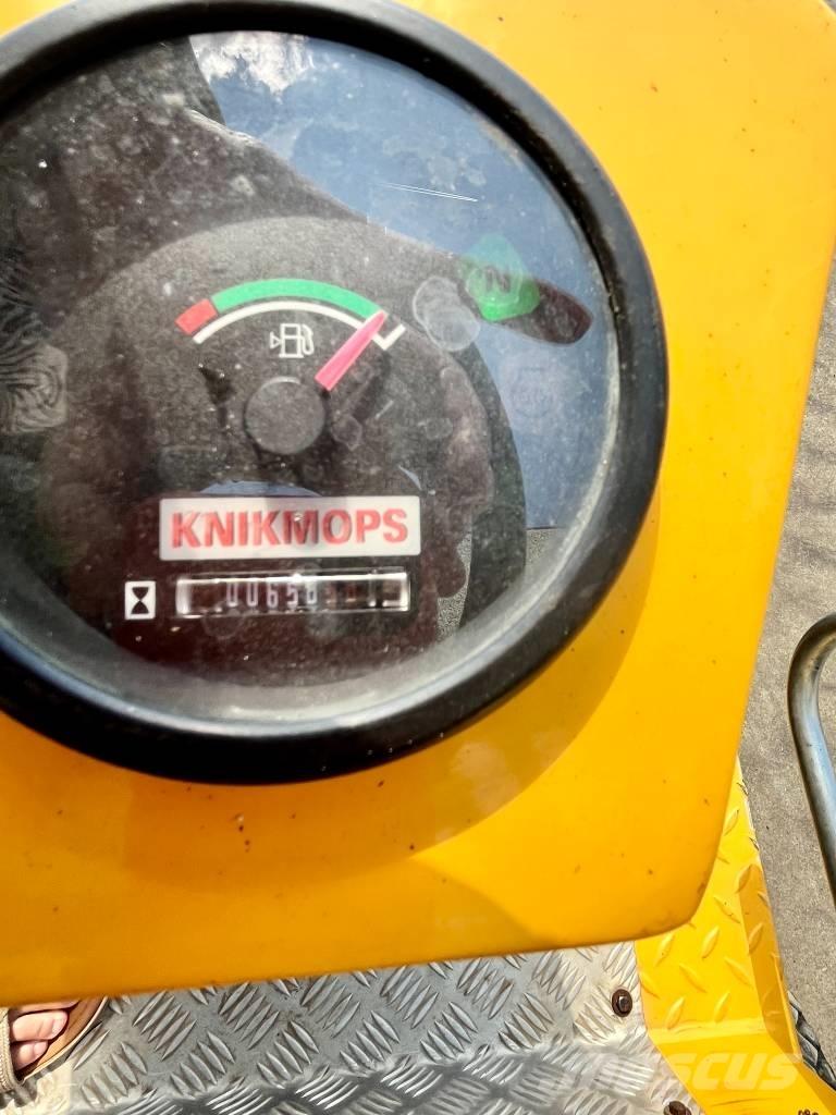 Knikmops KM 100 Kolové nakladače