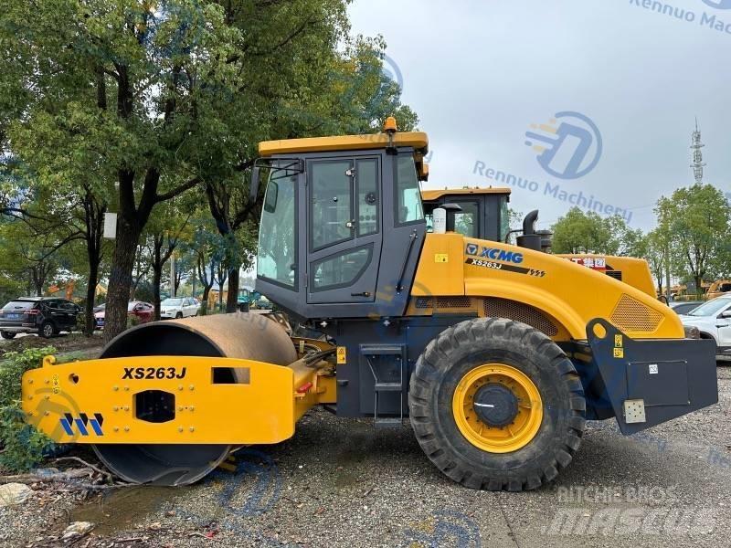XCMG XS263J Tahačové válce
