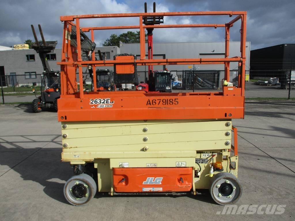JLG 2632ES (151) Nůžková zvedací plošina
