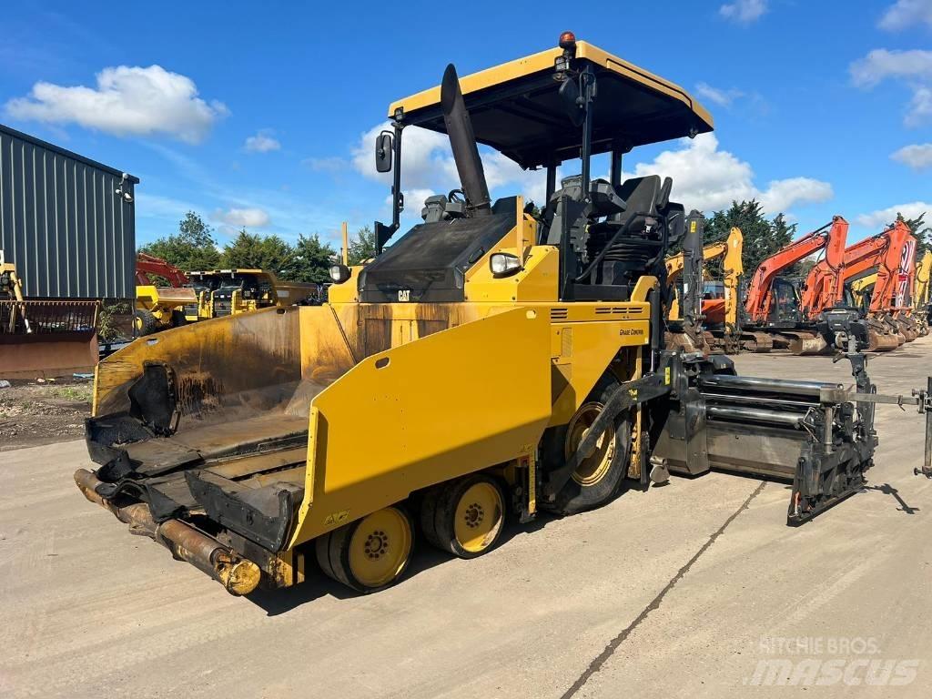 CAT AP 500 F Finišery