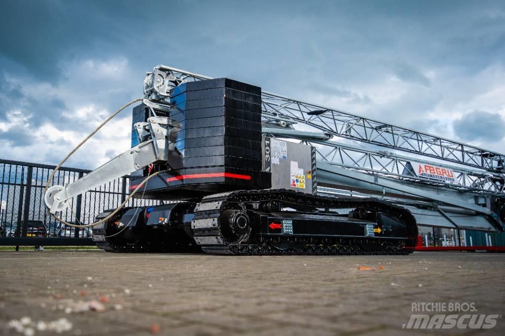  Kraxcle C30 NEW !!! Pásové jeřáby