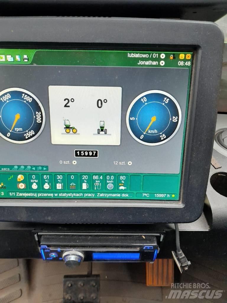 John Deere 1110 E Vyvážecí traktory