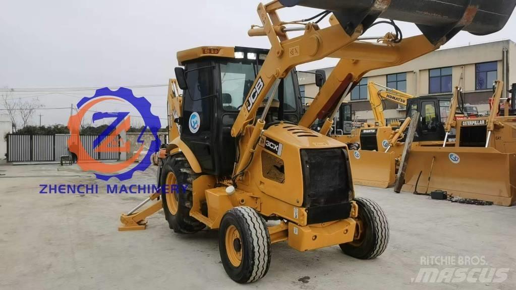 JCB 3 CX Rýpadlo-nakladače