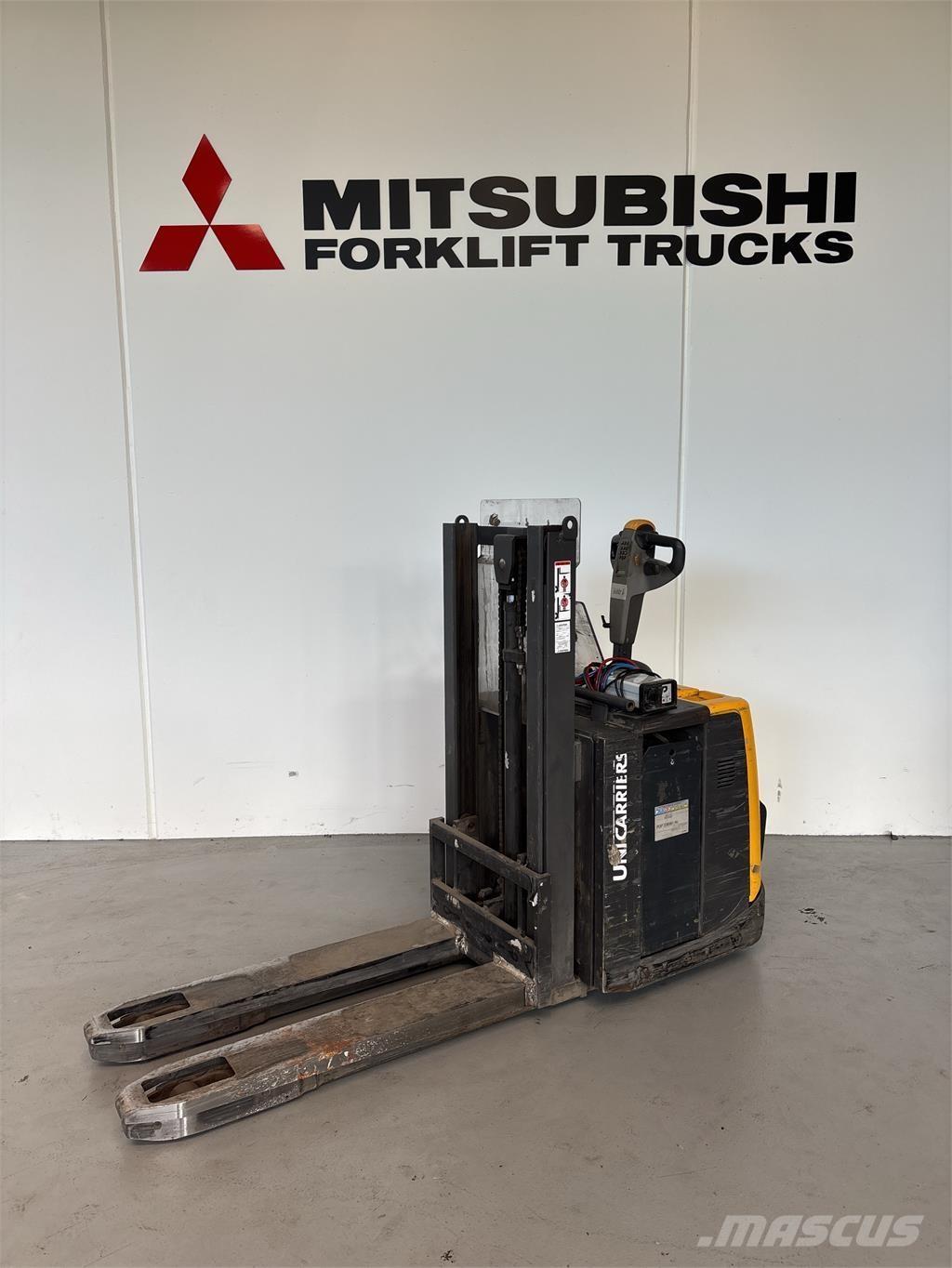 Atlet PDP200 Samohybné vozíky