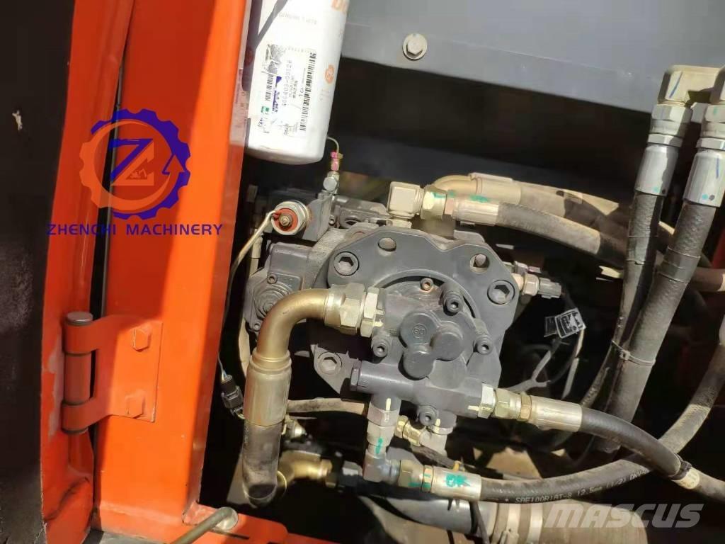 Doosan DX 150LC Pásová rýpadla