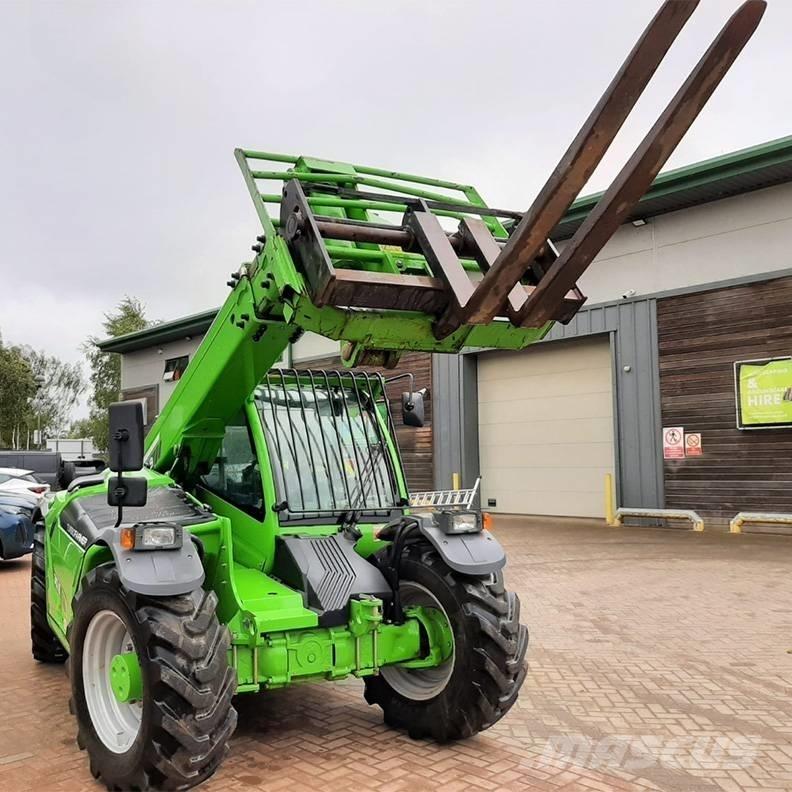 Merlo TF 30.9 Teleskopické manipulátory