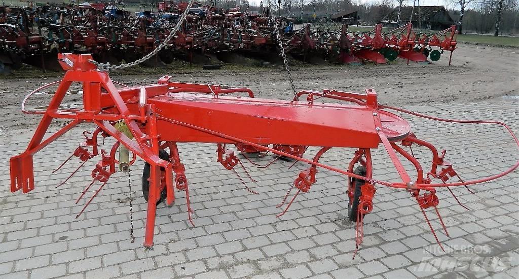JF 320 Obraceče a shrabovače sena