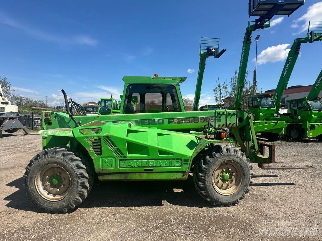 Merlo P 25.9 Teleskopické manipulátory