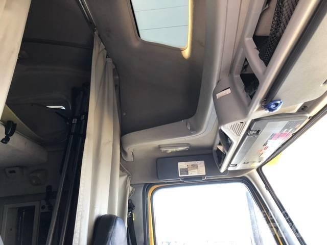 Volvo VNL Tahače