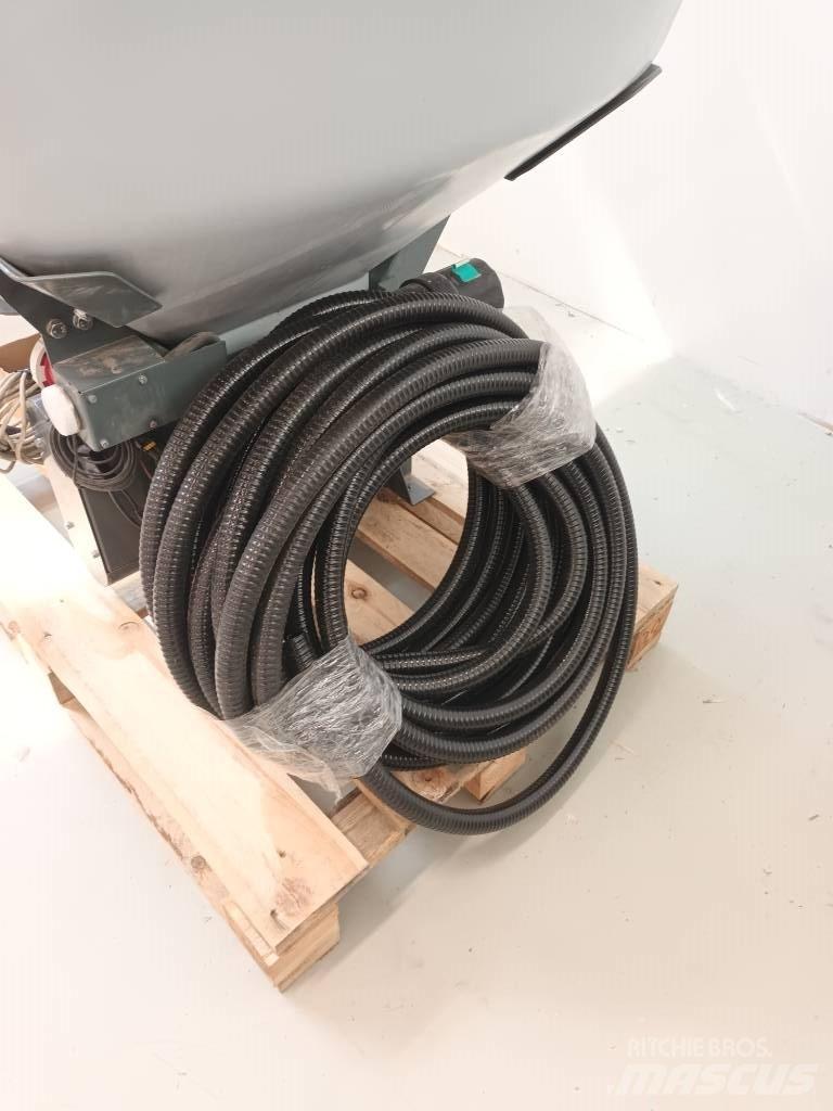Unia FP 550 Mechanické secí stroje