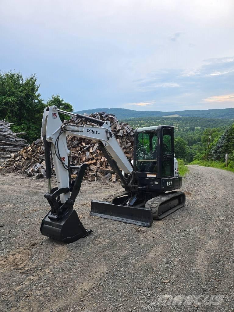 Bobcat E 42 Mini rýpadla < 7t