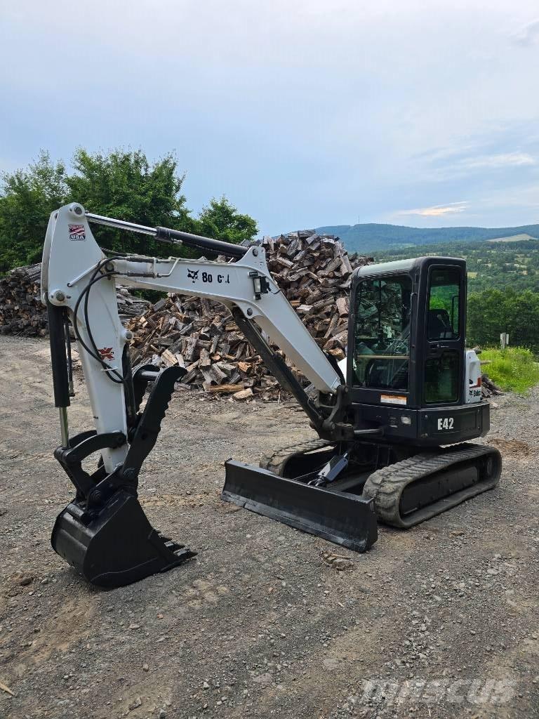 Bobcat E 42 Mini rýpadla < 7t