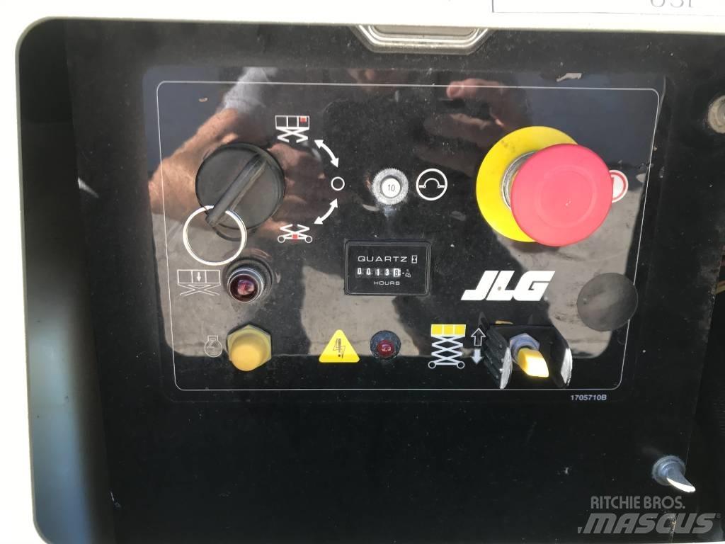 JLG M 3369 Nůžková zvedací plošina