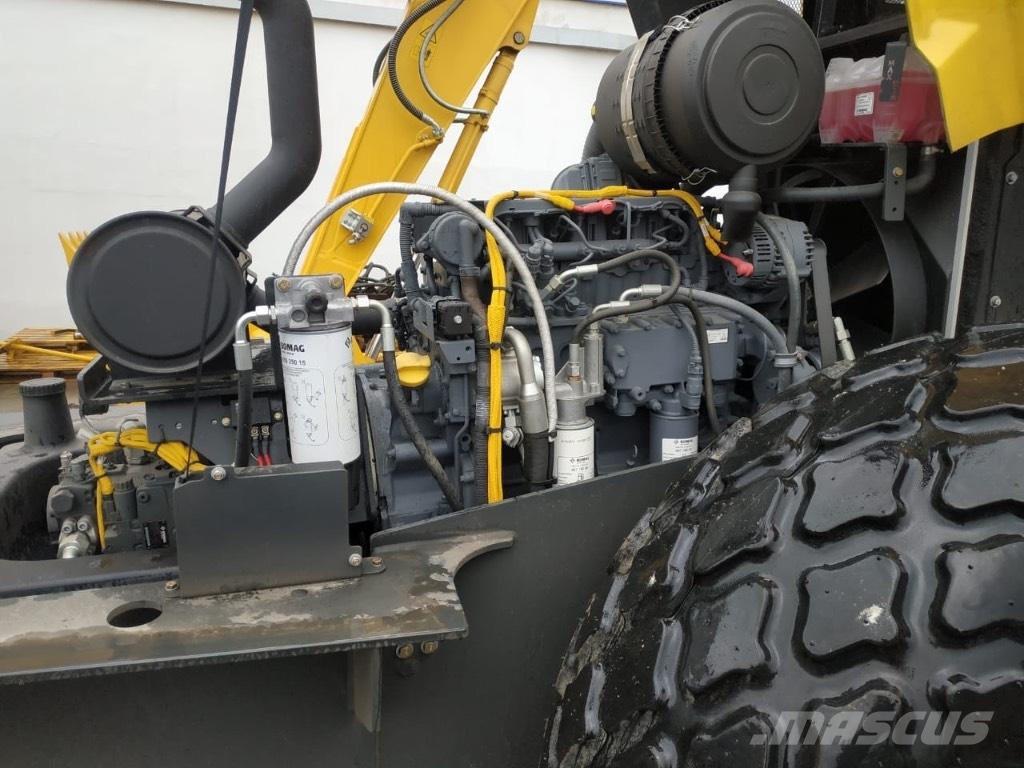 Bomag BW 216 D-5 SL Tahačové válce