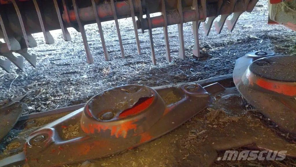 Kuhn FC 314 D FF Sekačky namontované a tažené