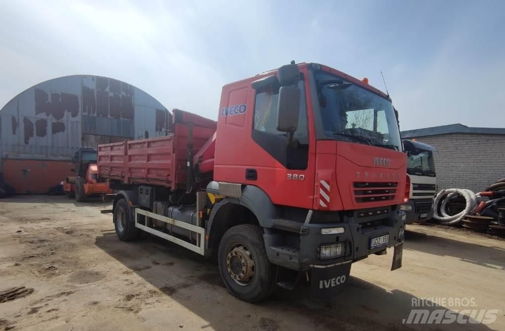 Iveco Trakker 380 Sklápěče