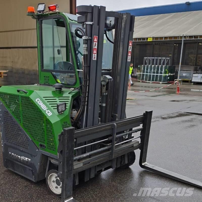 Combilift CB 2500 4 cestní vysokozdvižné vozíky