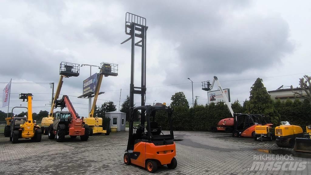 Linde E 16 PH 02 Akumulátorové vozíky