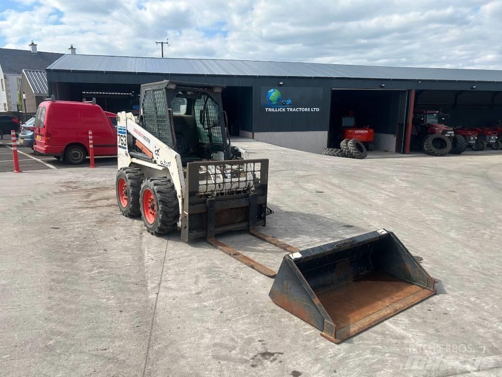 Bobcat 763 Smykem řízené nakladače