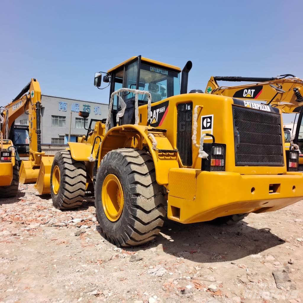 CAT 966 H Kolové nakladače