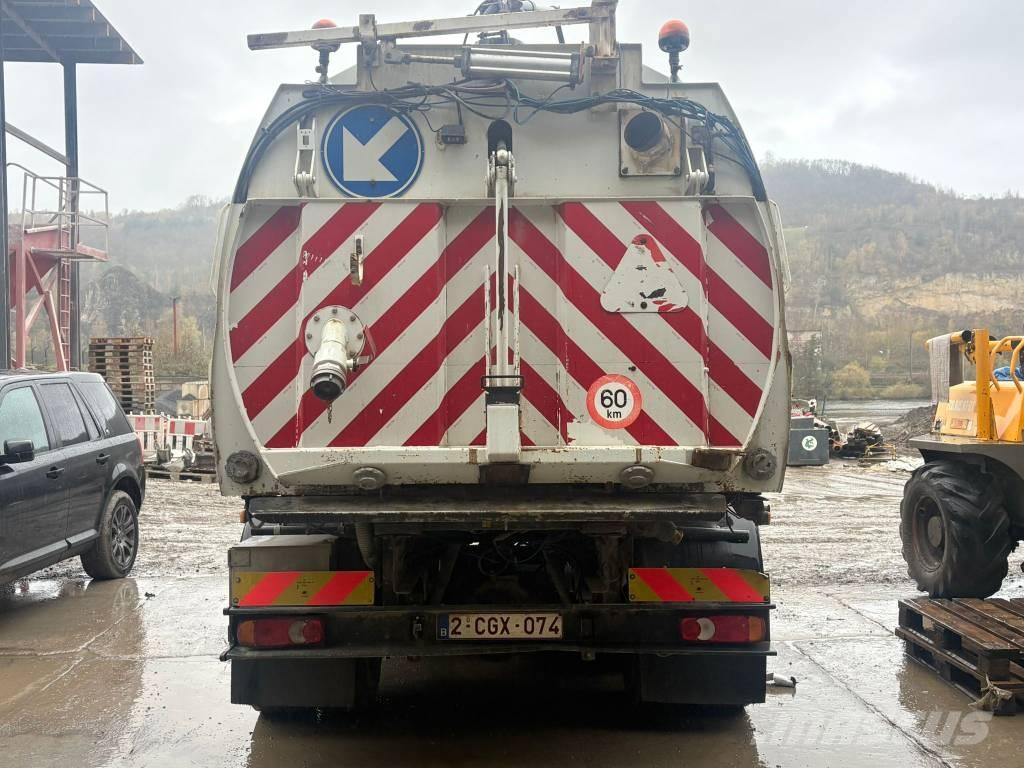 Renault 44CA6 Zametací stroje