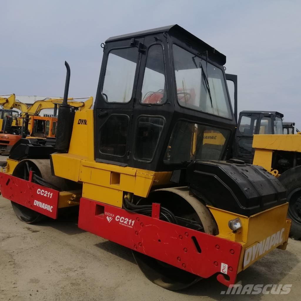 Dynapac CC 211 Tandemové válce